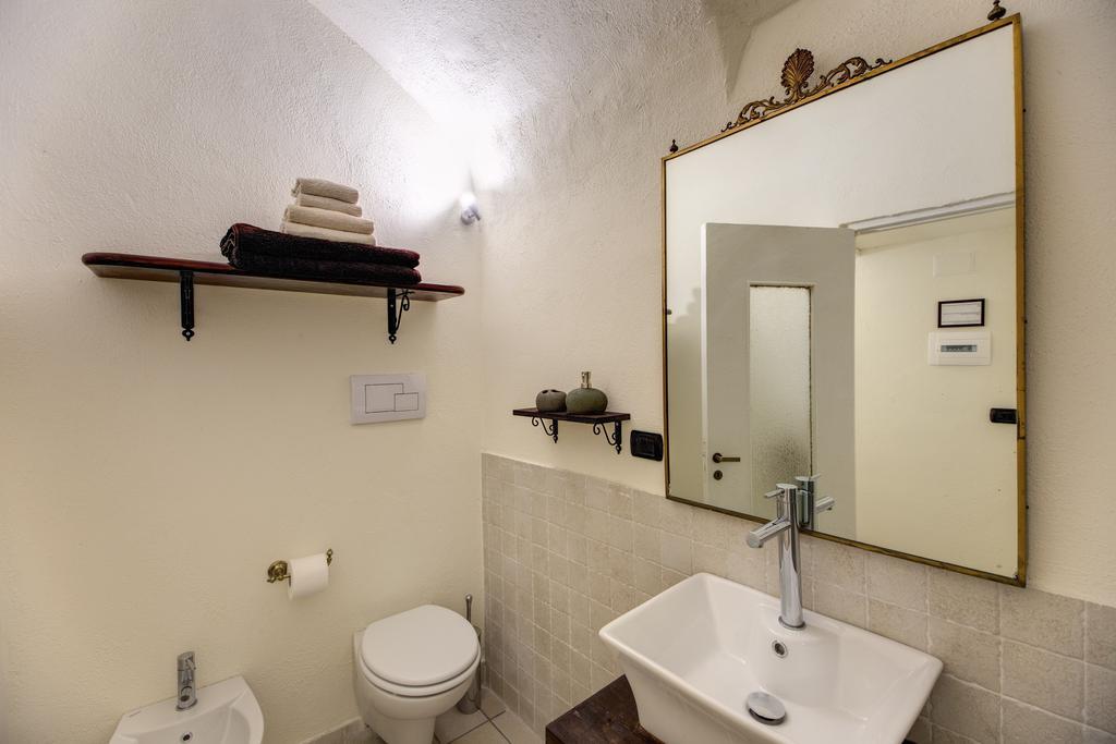 Vico Street Apartment Naples Room photo