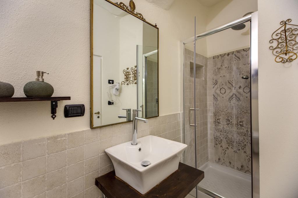 Vico Street Apartment Naples Room photo